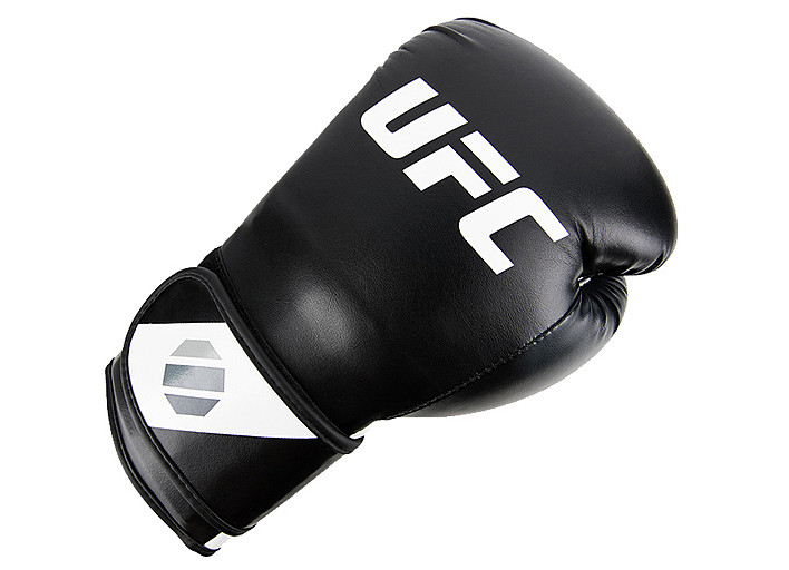 UFC Pro Fitness Перчатки тренировочные для спарринга черные - 18 Oz