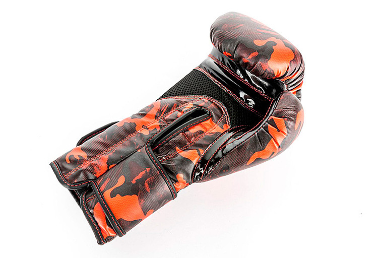 UFC PRO Перчатки для бокса CAMO INFRARED - S/M